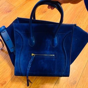 Sale 🎉 Used like new Celine hang bag 💼